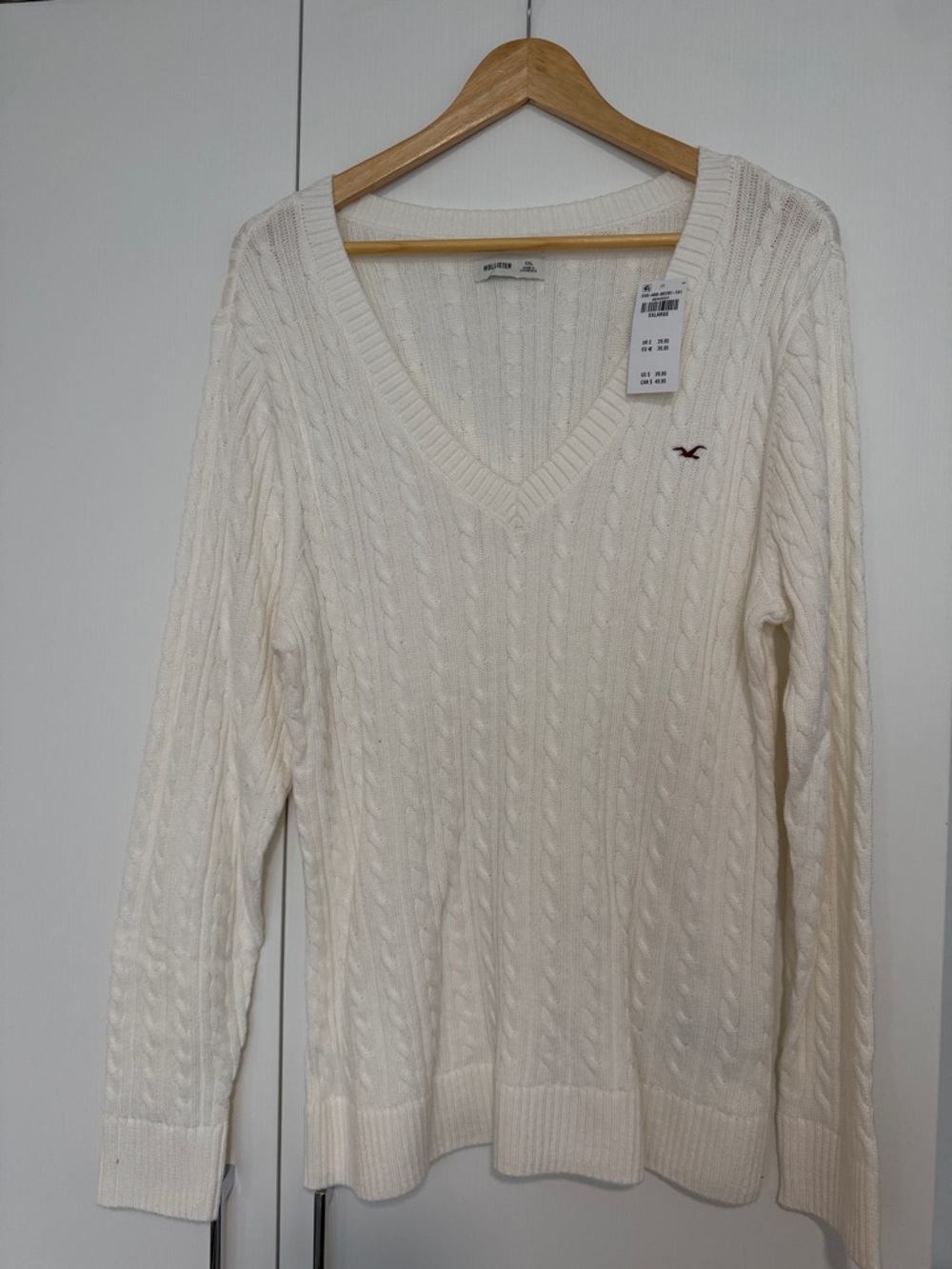 Hollister Cream Cable Knit Sweater Women’s XXL V-Neck Cozy Neutral Pullover